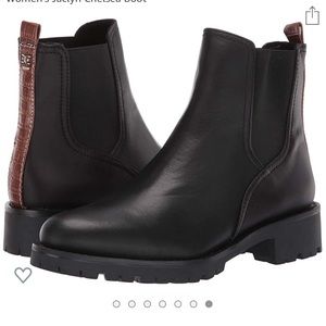 Sam Edelman Jaclyn round toe leather booties